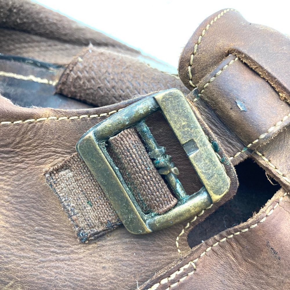 Men’s Red Stone Fisherman Vintage Sandals - Picture 4 of 16